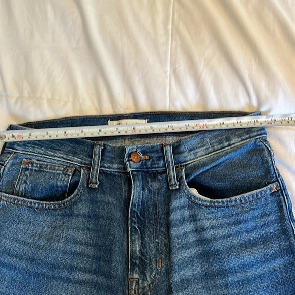 Madewell The Momjean in Stratfield  medium wash size 25 80's retro style . - Picture 13 of 17